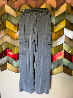 Women’s Cargo Pants - Gray